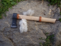 Ručně kovaný tomahawk 001